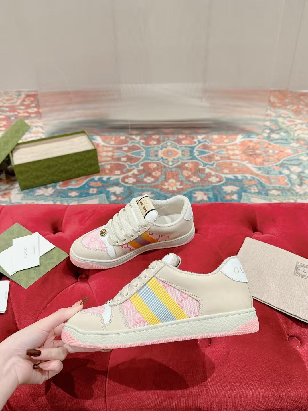 [TOP] GUCCI GG Casual Shoes - Pink and Beige
