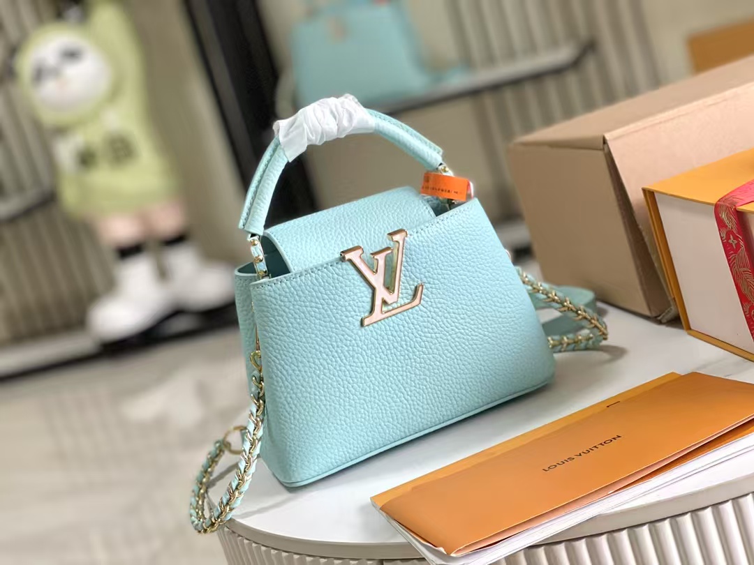 [TOP] Louis Vuitton LV Capucines Bag MINI/BB - Blue