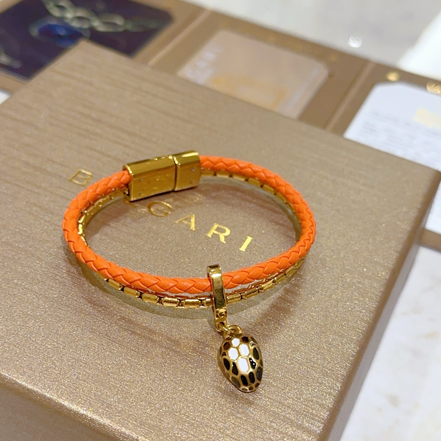 [TOP] BVLGARI Bracelet - 2 Colors