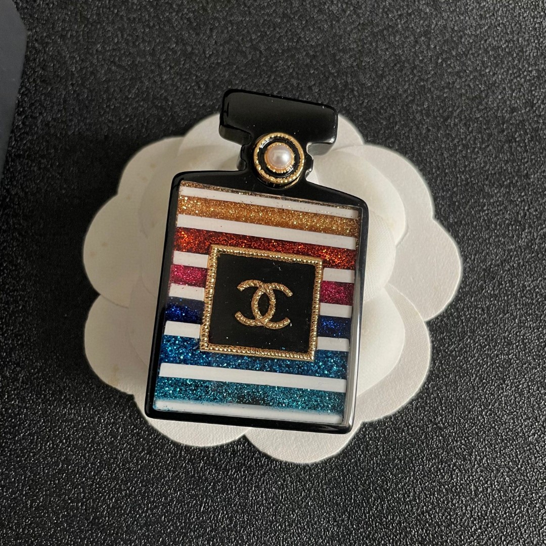 [TOP] CHANEL Perfume Bottle Brooch - Black