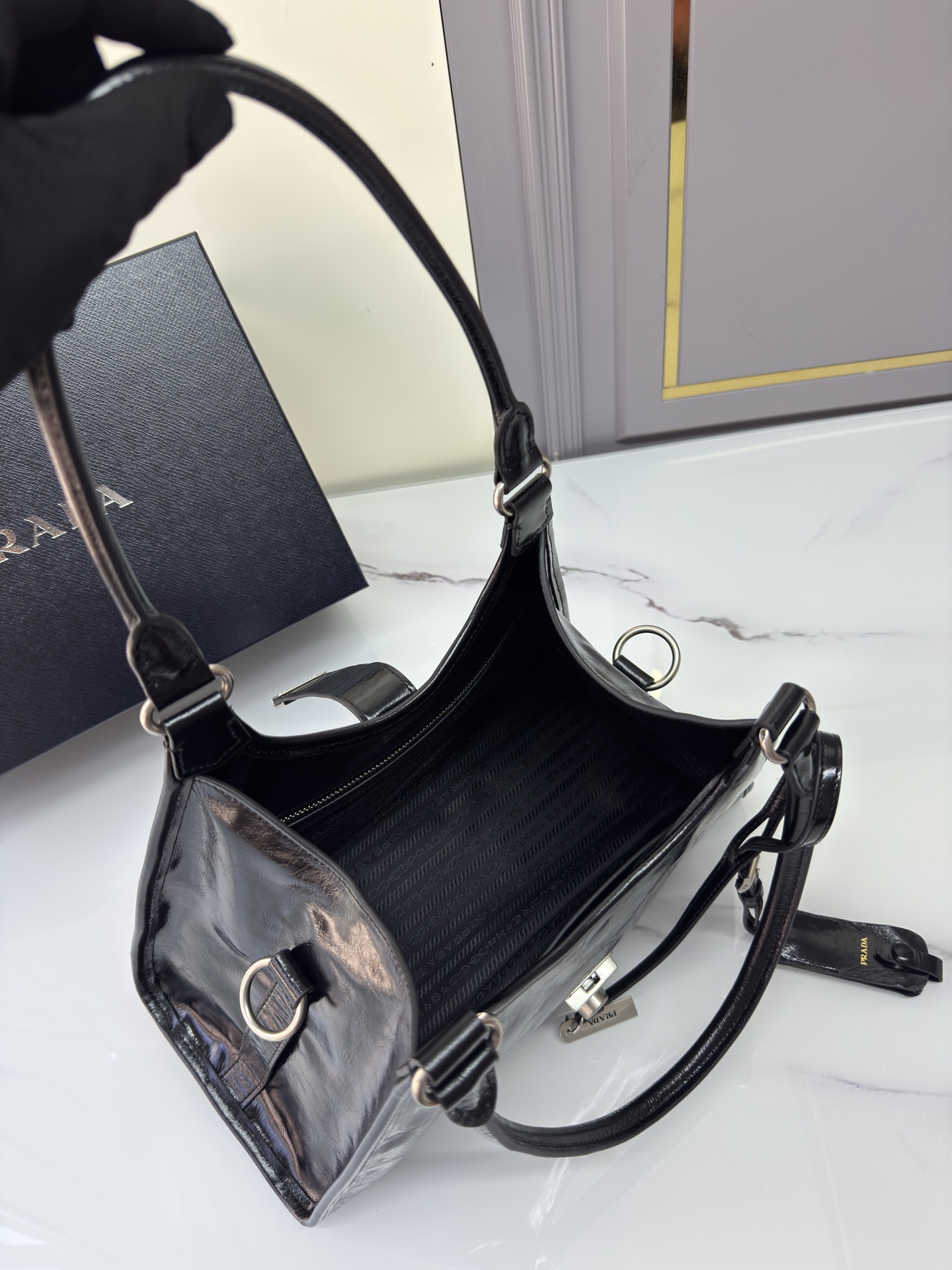 [TOP] PRADA Handbag Oil Wax 30.5x17.5x9cm - 5 Colour