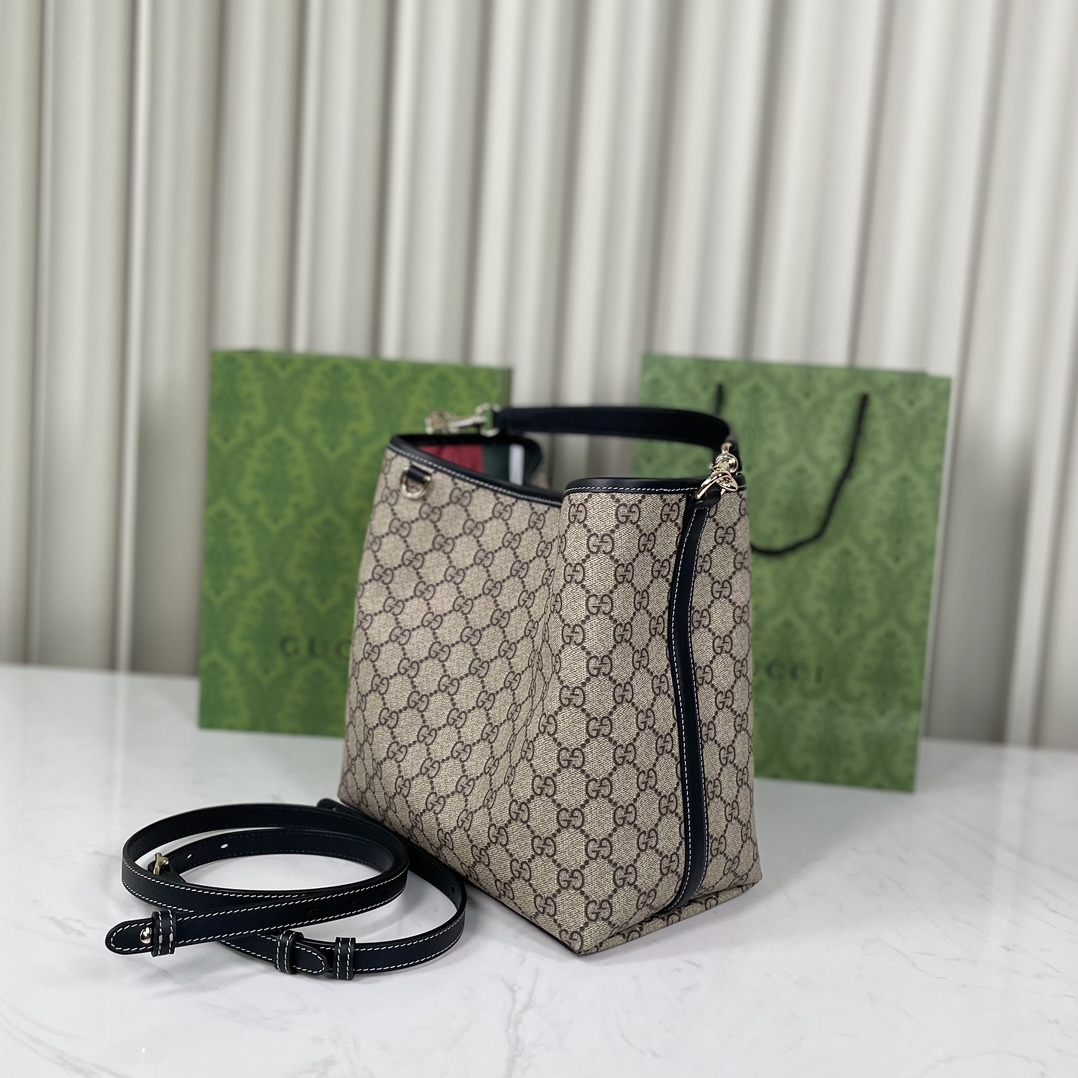 [TOP] GUCCI GG Emblen Bucket Bag 25x25x15.5cm - 2 Colour