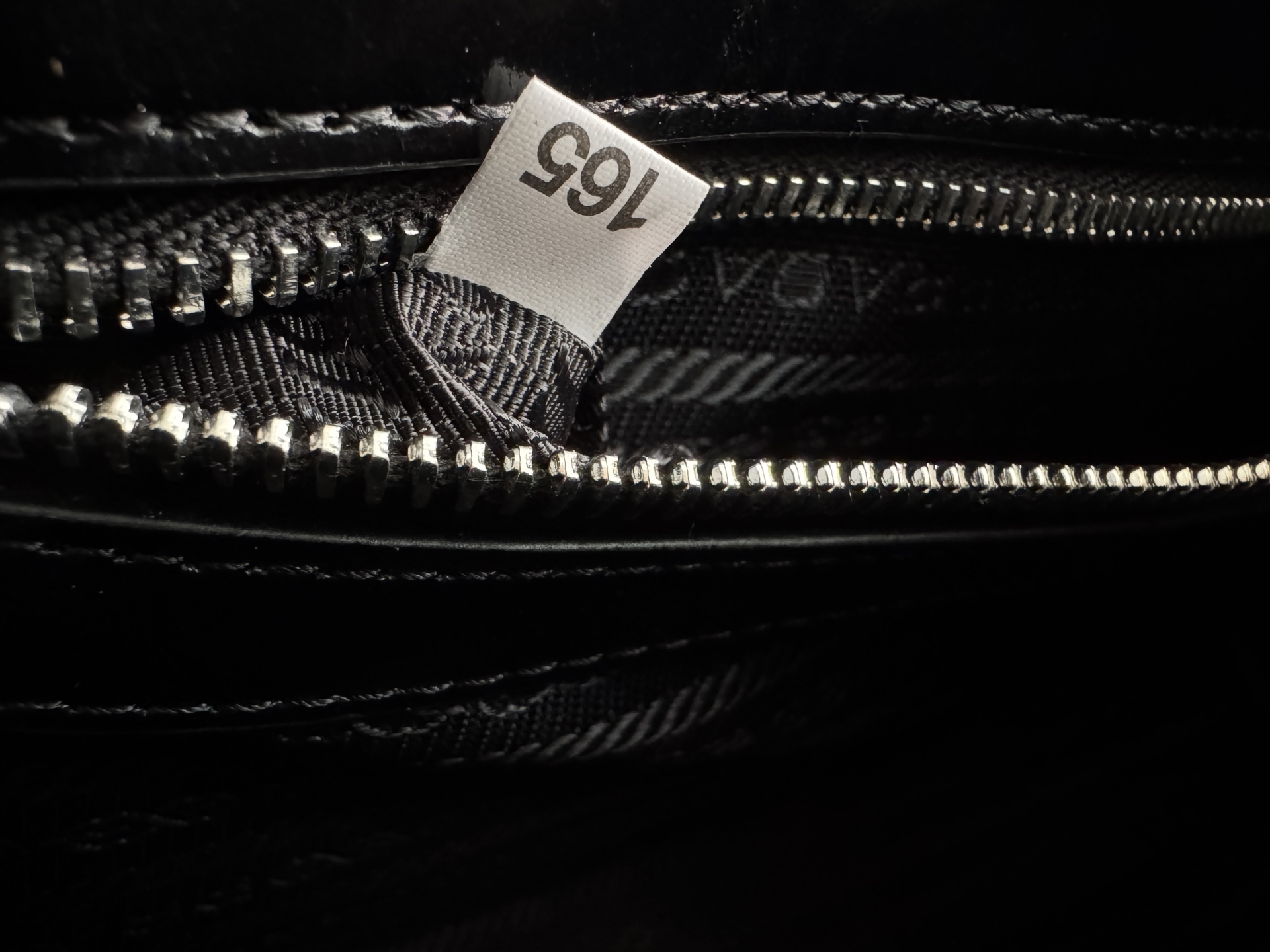 [TOP] PRADA Handbag Oil Wax 30.5x17.5x9cm - 5 Colour