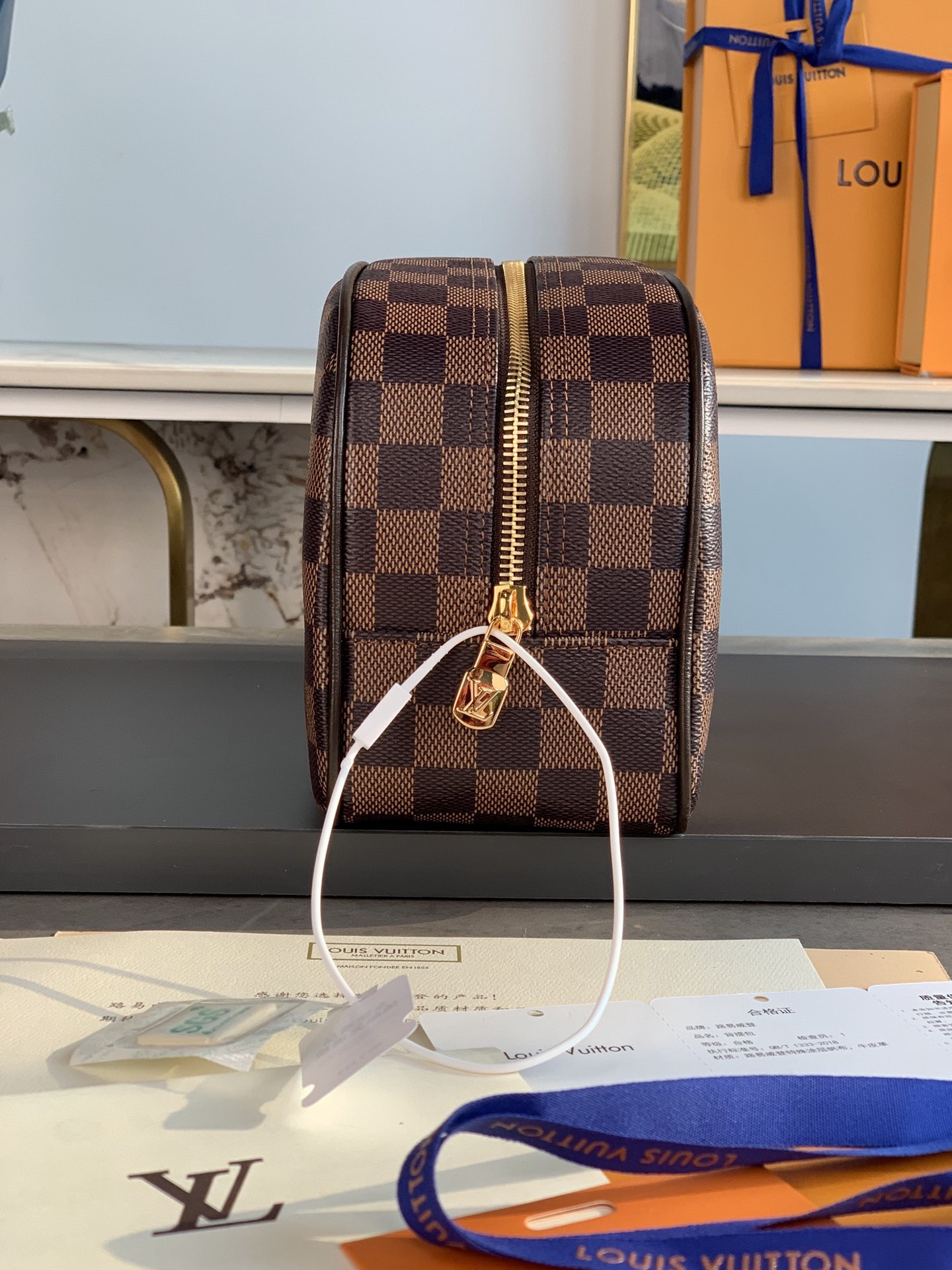 [TOP] Louis Vuitton LV Damier Canvas Bag 25.5x17x9cm - Brown