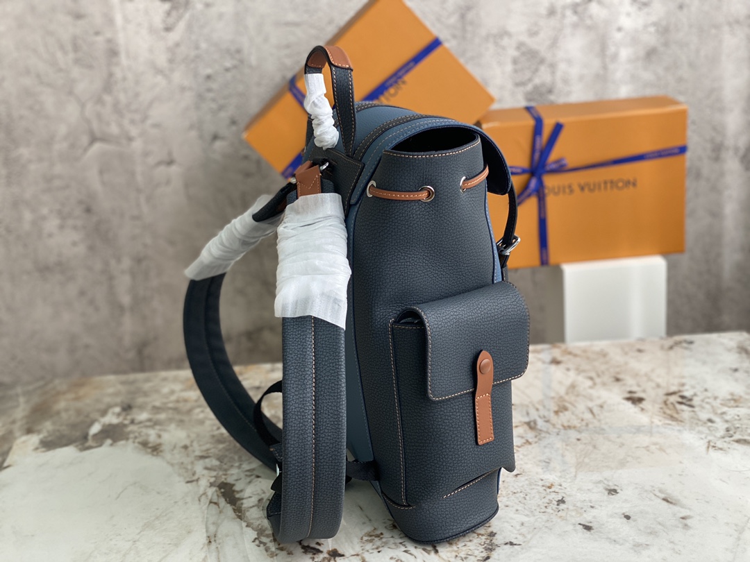 [TOP] Louis Vuitton LV Men's Christopher Backpack Taurillon Leather 32x39x12cm - Denim