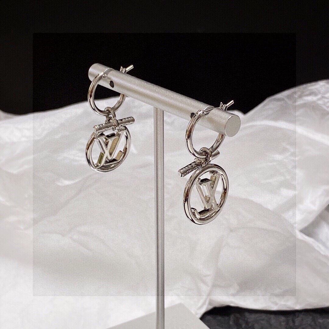 [TOP] Louis Vuitton LV Earrings - 2 Color