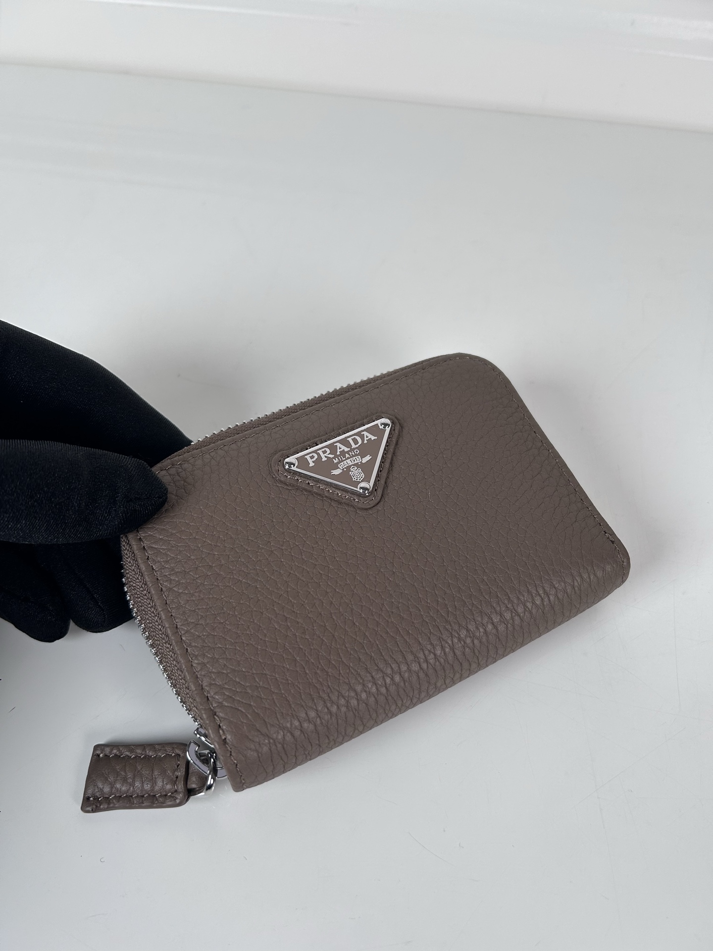 [TOP] PRADA Deerskin Wallet 11×7.5cm - Brown