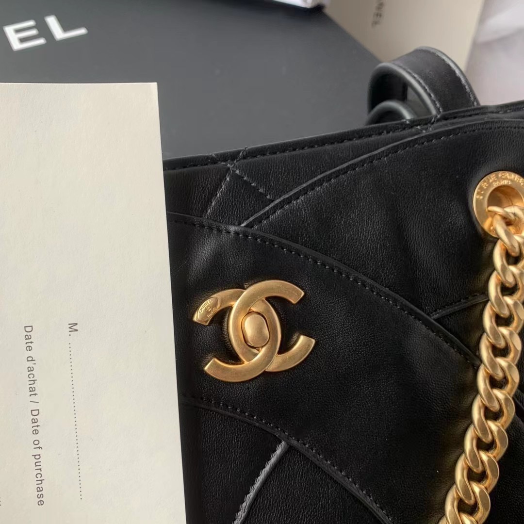 [TOP] CHANEL 23P Shopping Bag 37*36*6cm - Black