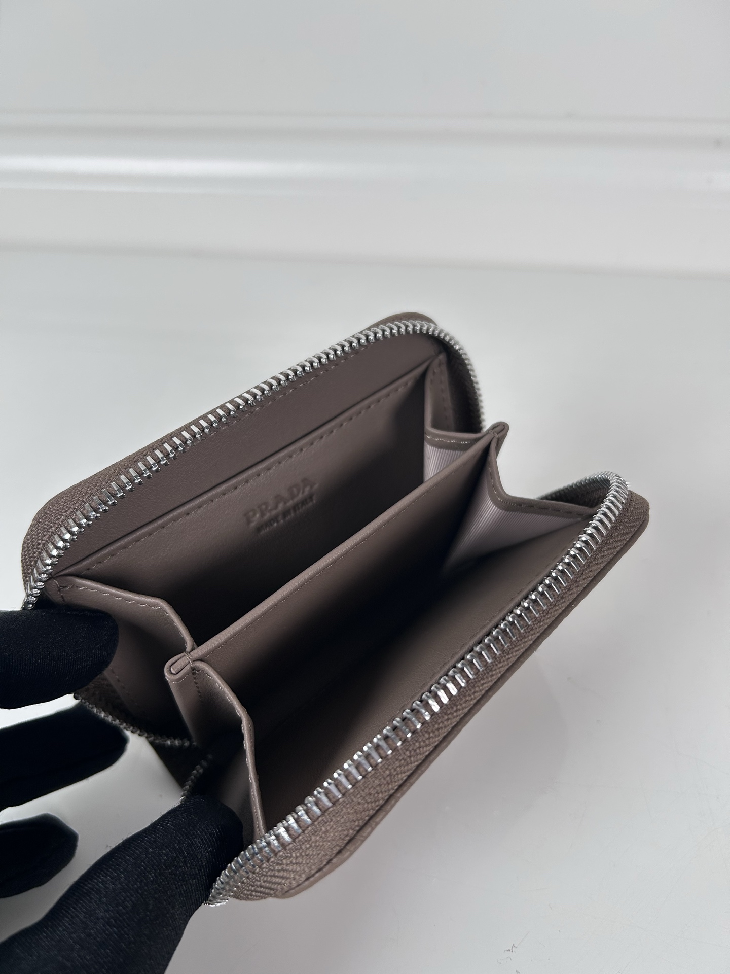 [TOP] PRADA Deerskin Wallet 11×7.5cm - Brown