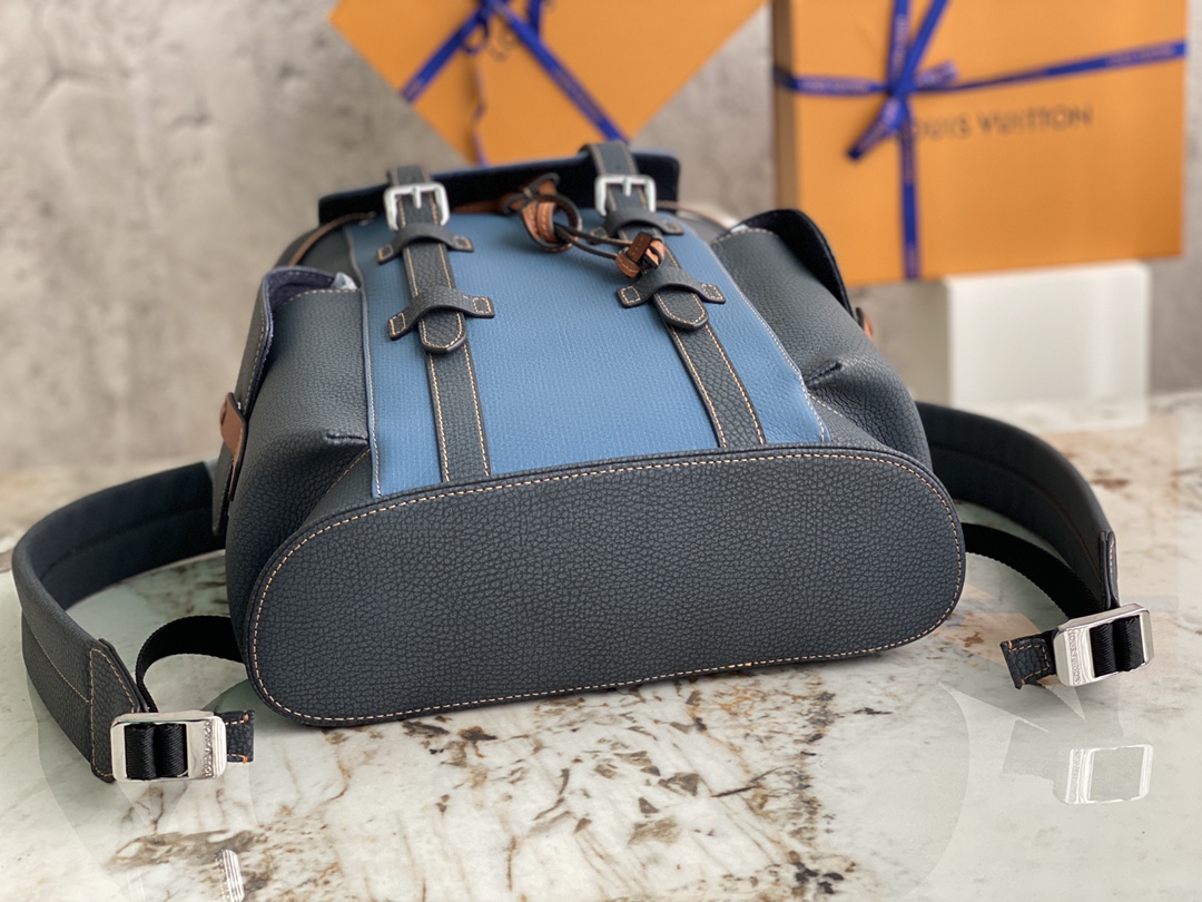 [TOP] Louis Vuitton LV Men's Christopher Backpack Taurillon Leather 32x39x12cm - Denim