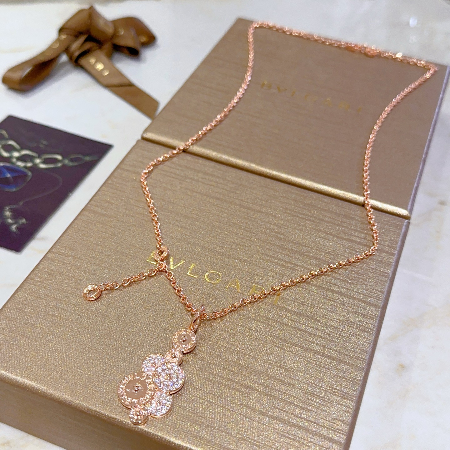 [TOP] BVLGARI DIVAS‘ DREAM Necklace - Rose Gold