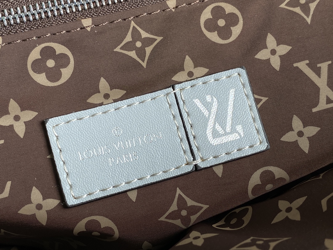 [TOP] Louis Vuitton LV On The Go Monogram Tote Bag Econyl 41x34x19cm - Light Blue