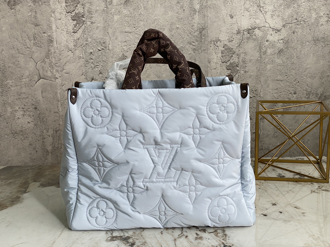 [TOP] Louis Vuitton LV On The Go Monogram Tote Bag Econyl 41x34x19cm - Light Blue
