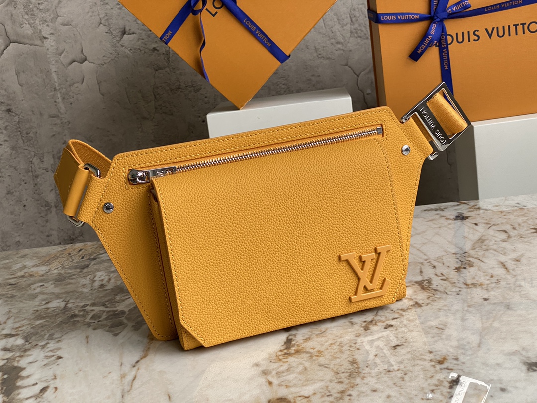 [TOP] Louis Vuitton LV Men's Aerogram Bag 30 x 16 x 3 cm  - 2 Color