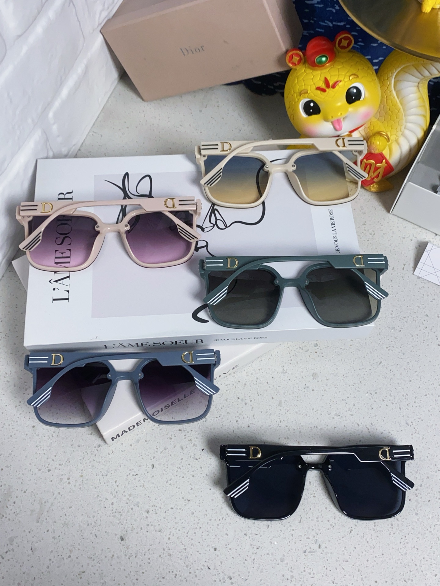[TOP] Christian Dior Sunglasses - 5 Color
