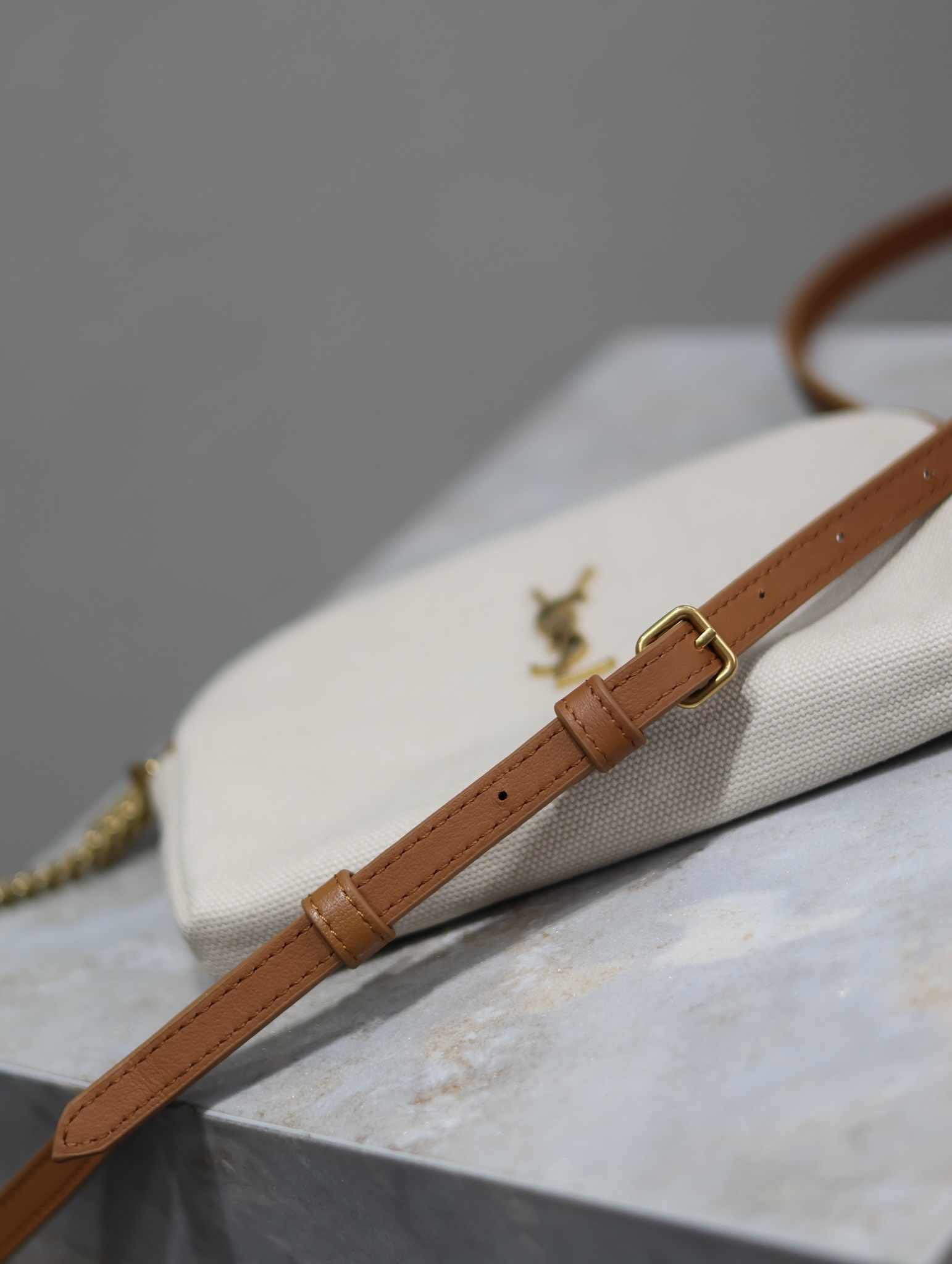 [TOP] Yves Saint Laurent YSL Gaby Bag Canvas 19x3x3.5cm - Beige&GHW