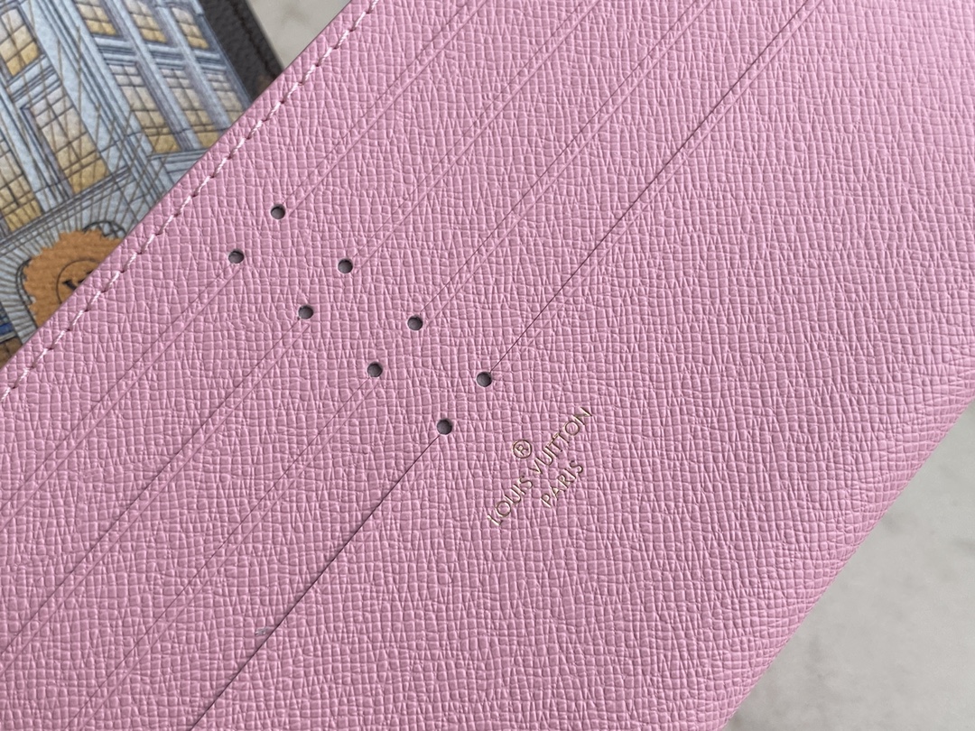 [TOP] Louis Vuitton LV Vivienne Holidays 2022 Pochette Félicie Bag 21X12X3cm - Brown