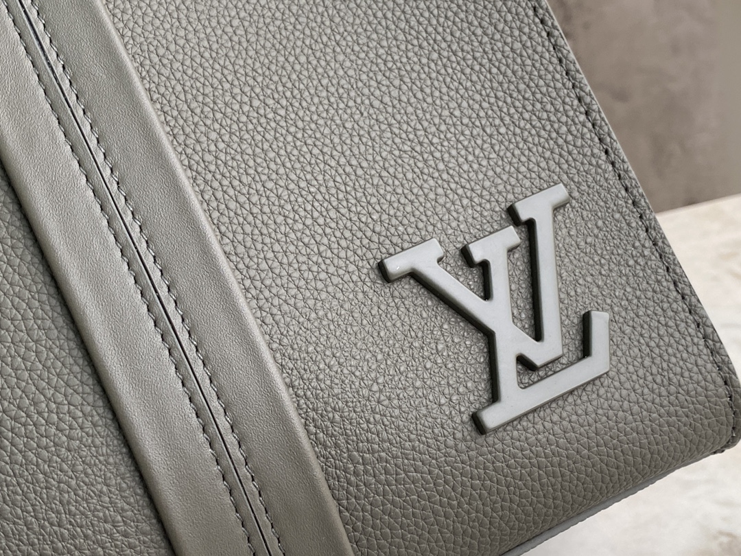 [TOP] Louis Vuitton LV Men's Aerogram Tote Bag 36.5x34x13CM - 2 Color