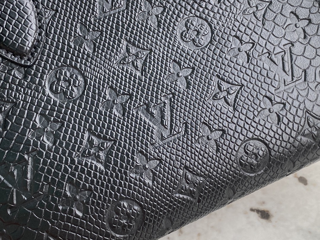 [TOP] Louis Vuitton LV On The Go Tote Bag Monogram Lizard Pattern Calfskin 25x11x19cm - Black