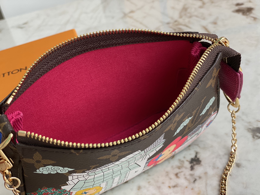 [TOP] Louis Vuitton LV Vivienne Holidays 2022 Mini Pochette Accessoires Bag 15.5x10.5x4cm - Brown