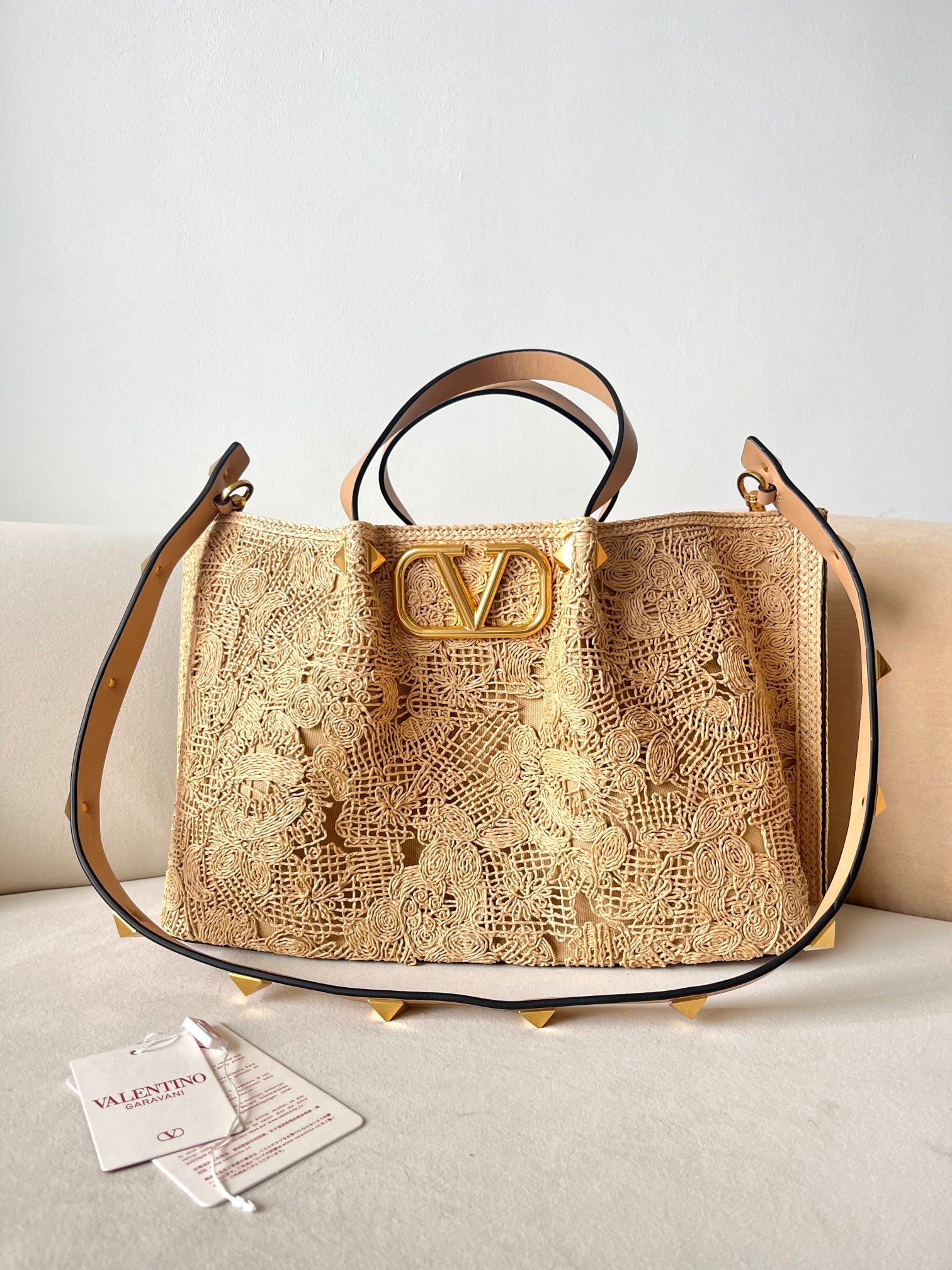 [TOP] VALENTINO Tote Bag 35x25x17cm - 2 Colors