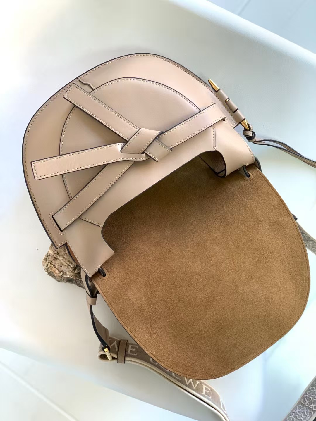 [TOP] LOEWE Gate Bag 25x19x11.5 cm - Khaki