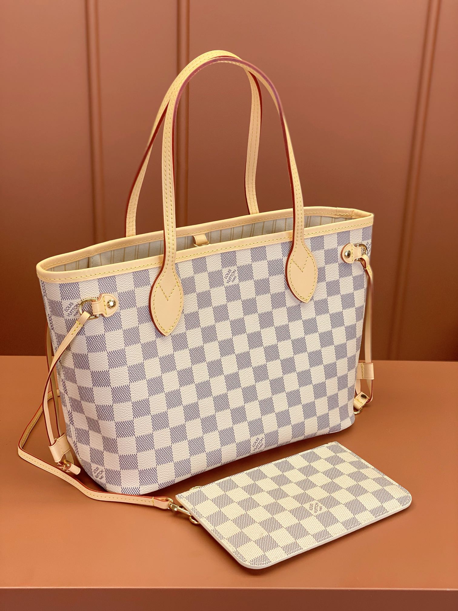 [TOP] Louis Vuitton LV Neverfull Dmier Azur PM - Beige