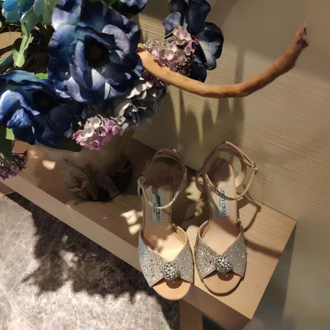 [TOP] Jimmy Choo Nude Suede Sandals with Hotfix Crystals - Sliver