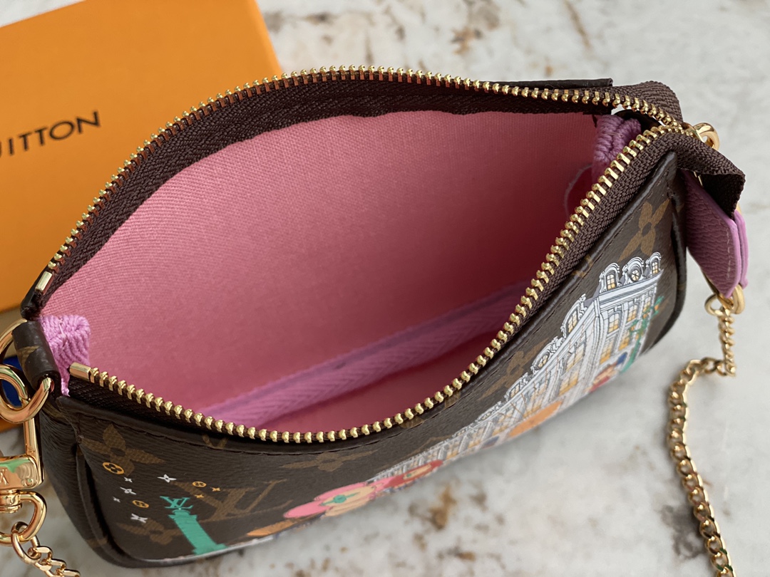 [TOP] Louis Vuitton LV Vivienne Holidays 2022 Mini Pochette Accessoires Bag 15.5x10.5x4cm - Brown