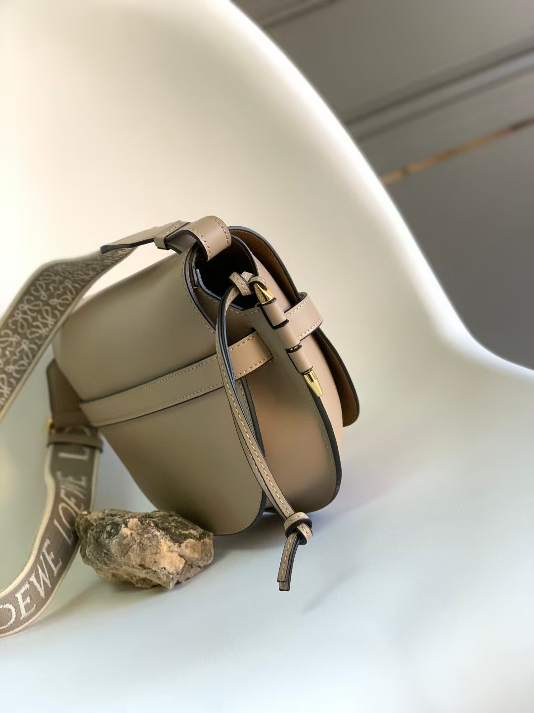 [TOP] LOEWE Gate Bag 25x19x11.5 cm - Khaki