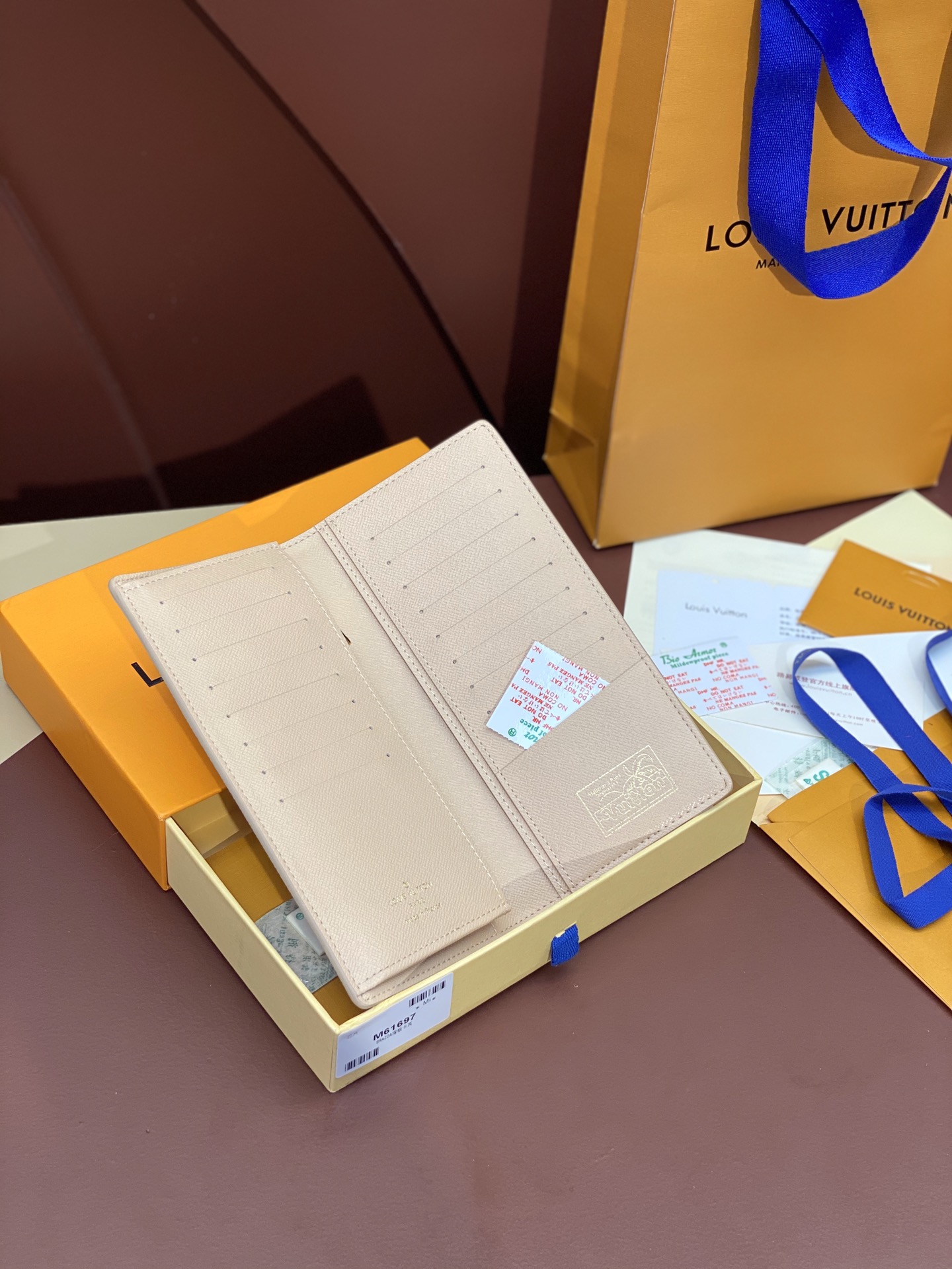 [TOP] Louis Vuitton LV Monogram Eclipse Wallet 19X10cm - Khaki