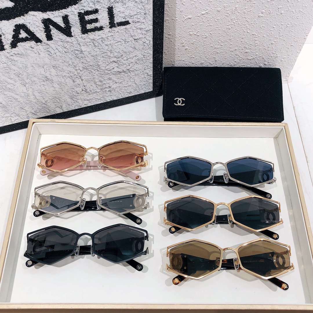 [TOP] CHANEL Sunglasses - 6 Colors