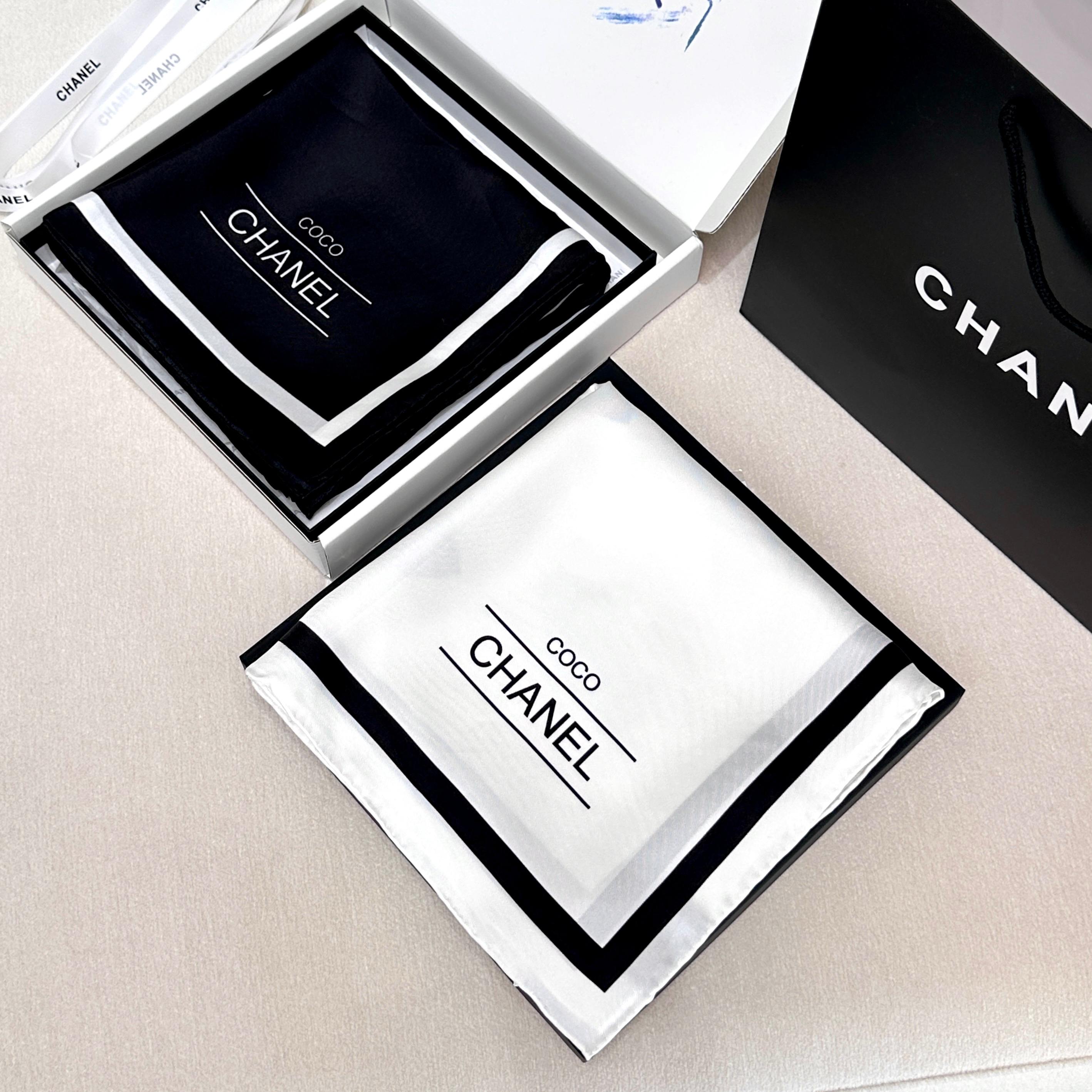 [TOP] CHANEL Silk Square Scarf 90x90cm - 2 Colors