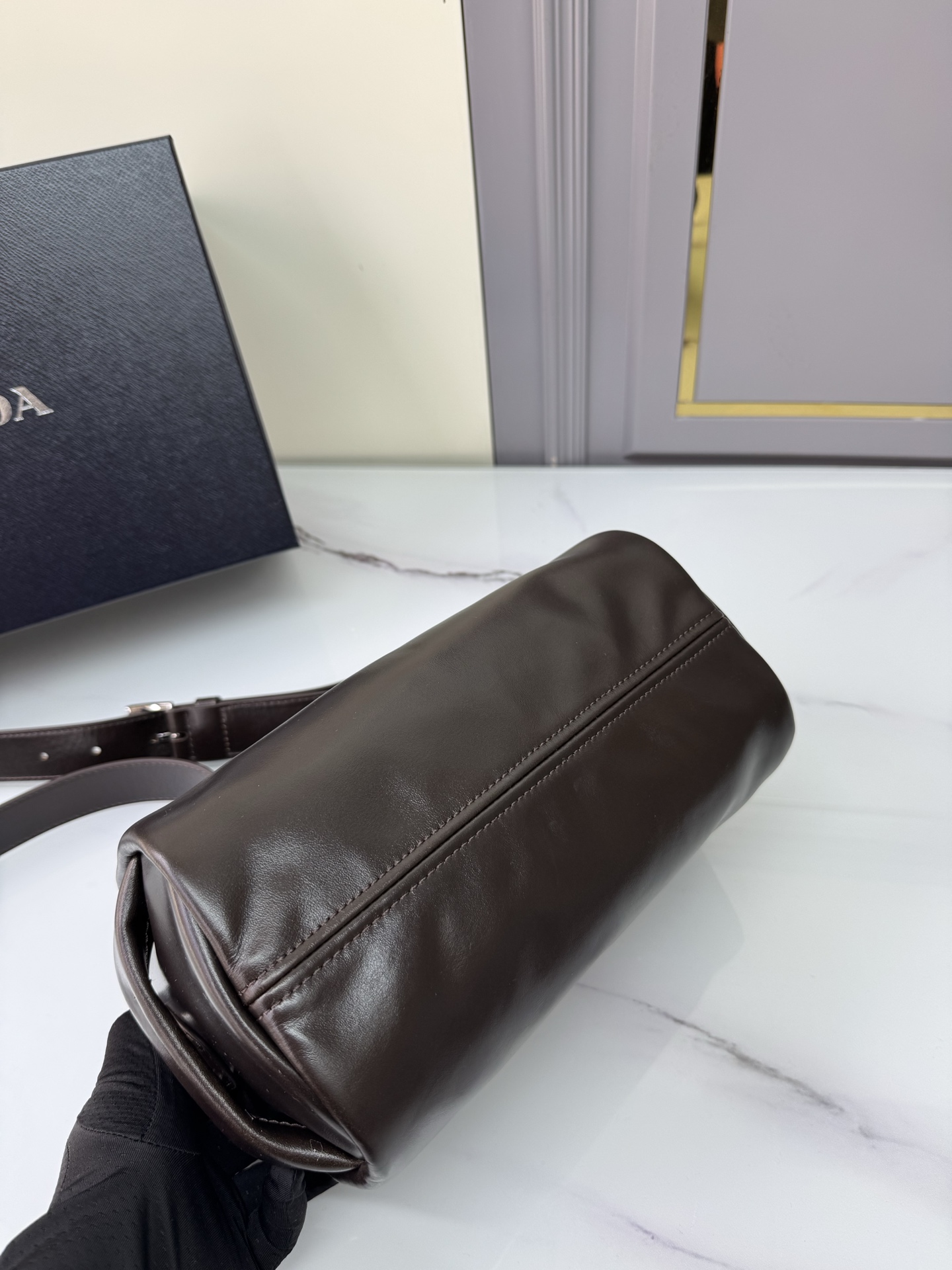 [TOP] PRADA Boston Bag Oil Wax Leather 24x11x11cm - Chocolate