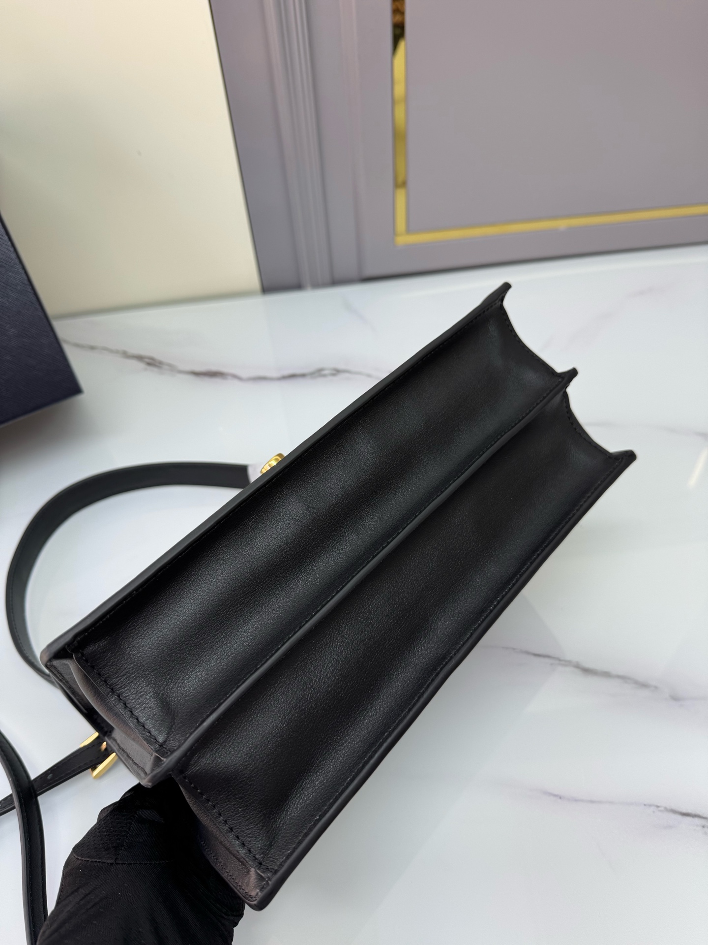 [TOP] PRADA Soft Sound Handbag Cowhide&Lnner Soft Sheepskin 28x17x11cm - 3 Colour