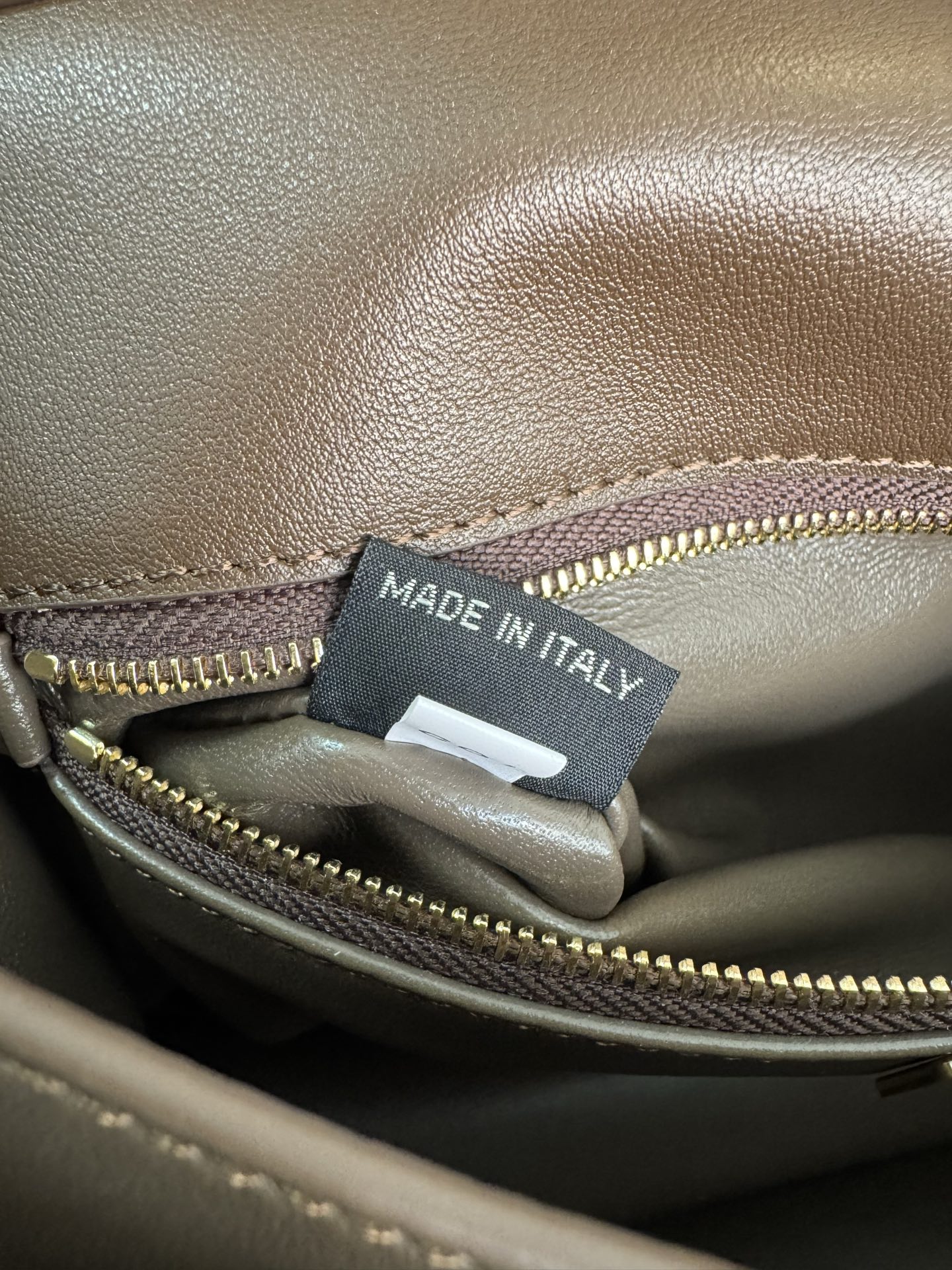 [TOP] PRADA Soft Sound Handbag Chamois 28x16x10cm - Brown