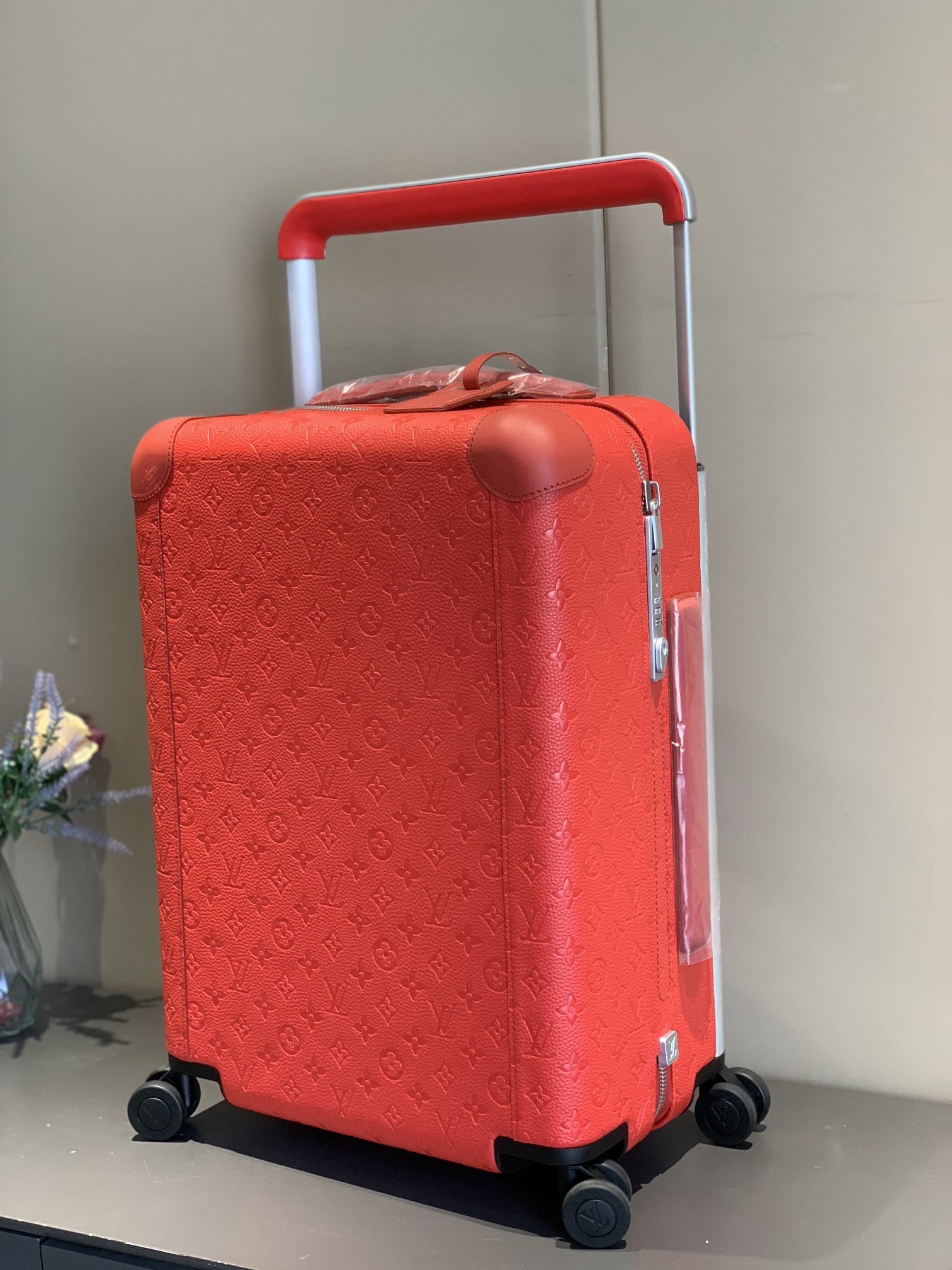 [TOP] Louis Vuitton LV Rolling Luggage Horizon 38.0 x 55.0 x 21.0 cm - 4 Colours