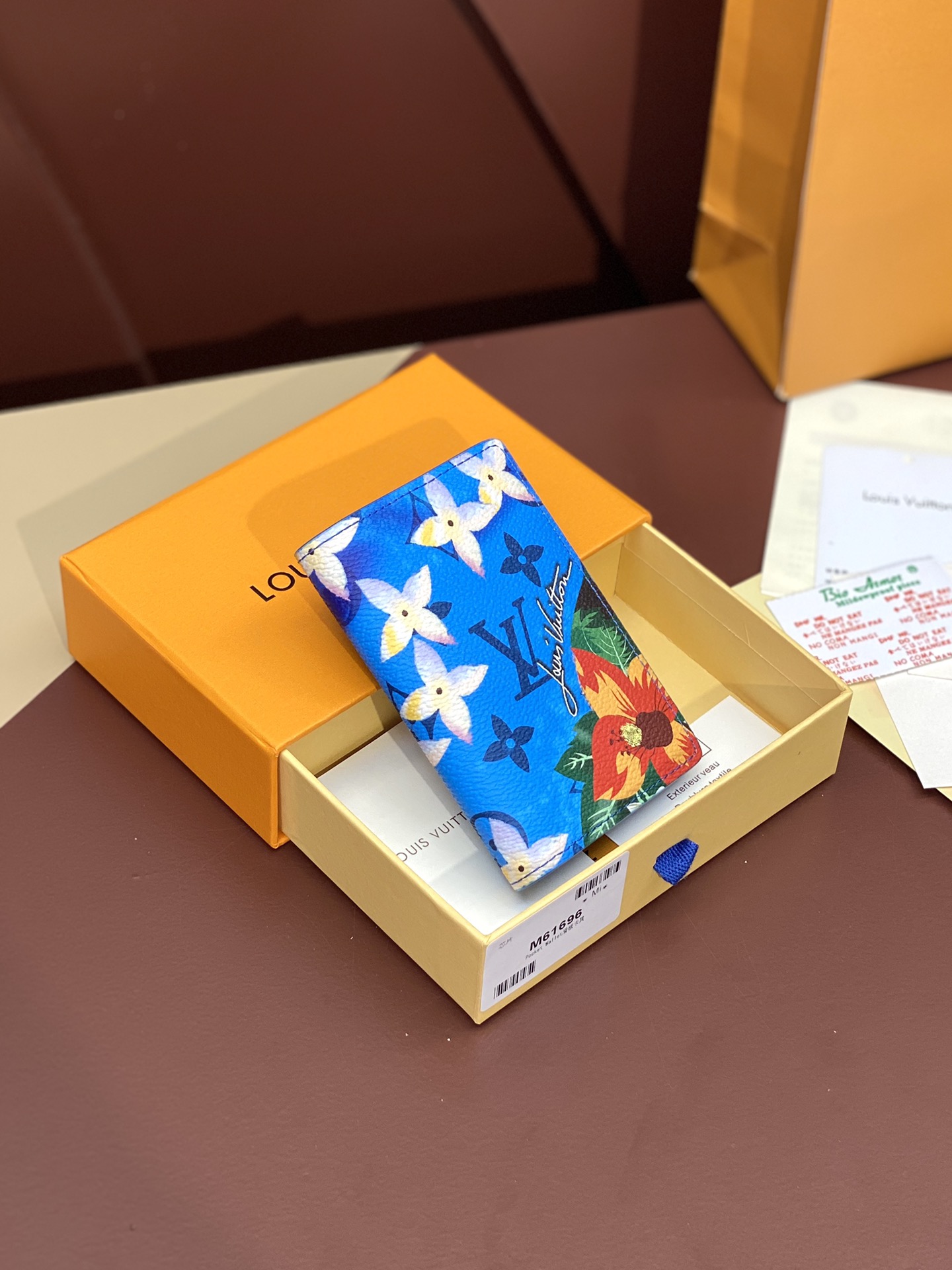 [TOP] Louis Vuitton LV Monogram Surfin Card Holder 7.5*11.1*1cm - Blue