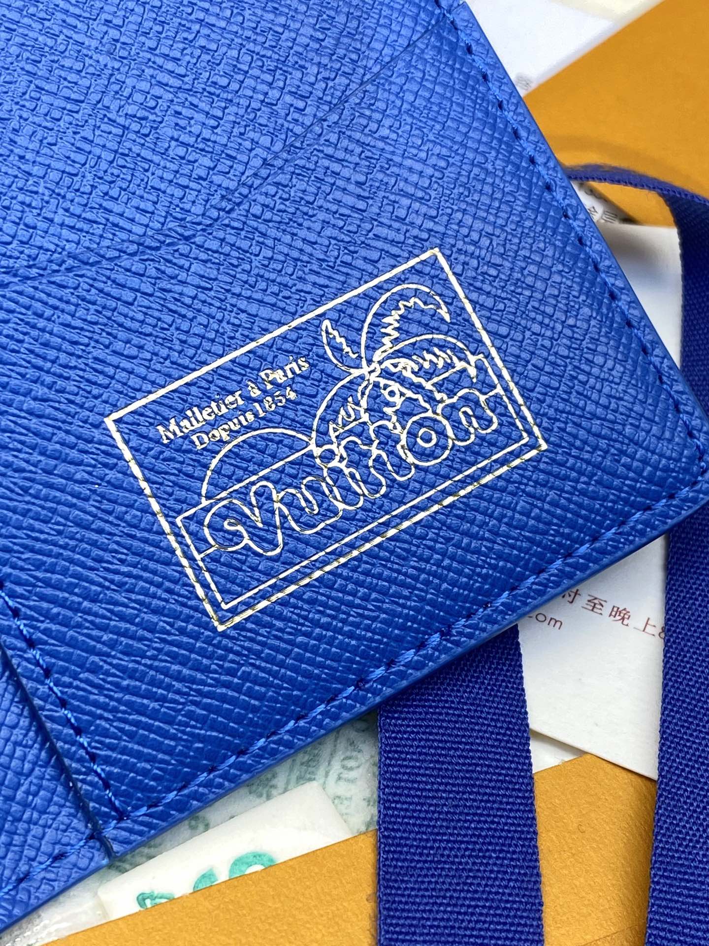 [TOP] Louis Vuitton LV Monogram Surfin Card Holder 7.5*11.1*1cm - Blue