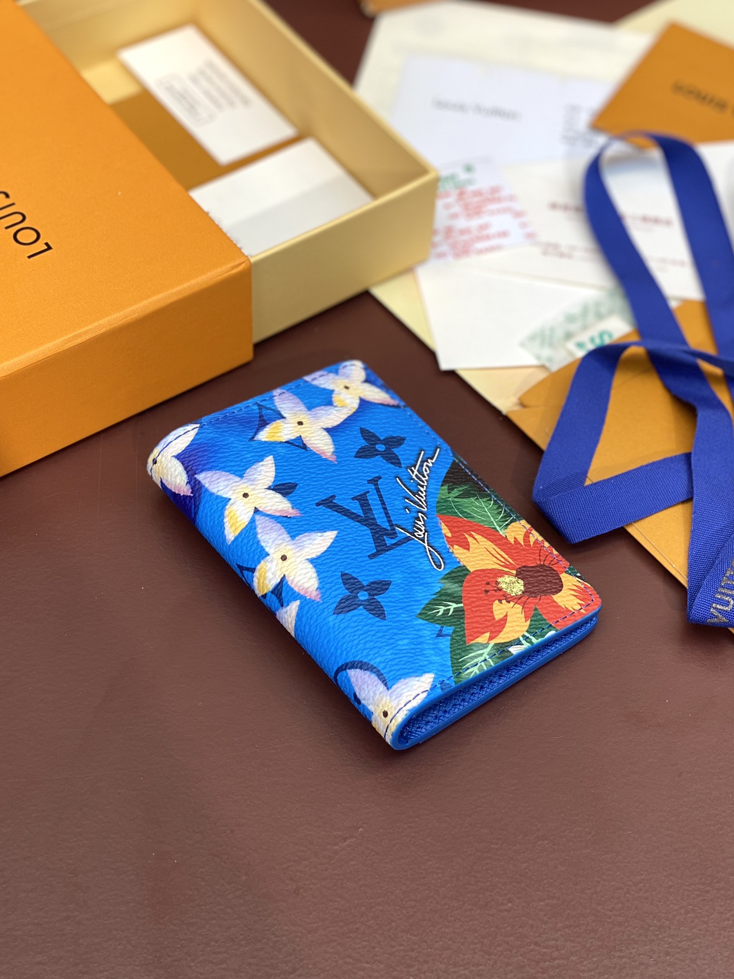 [TOP] Louis Vuitton LV Monogram Surfin Card Holder 7.5*11.1*1cm - Blue