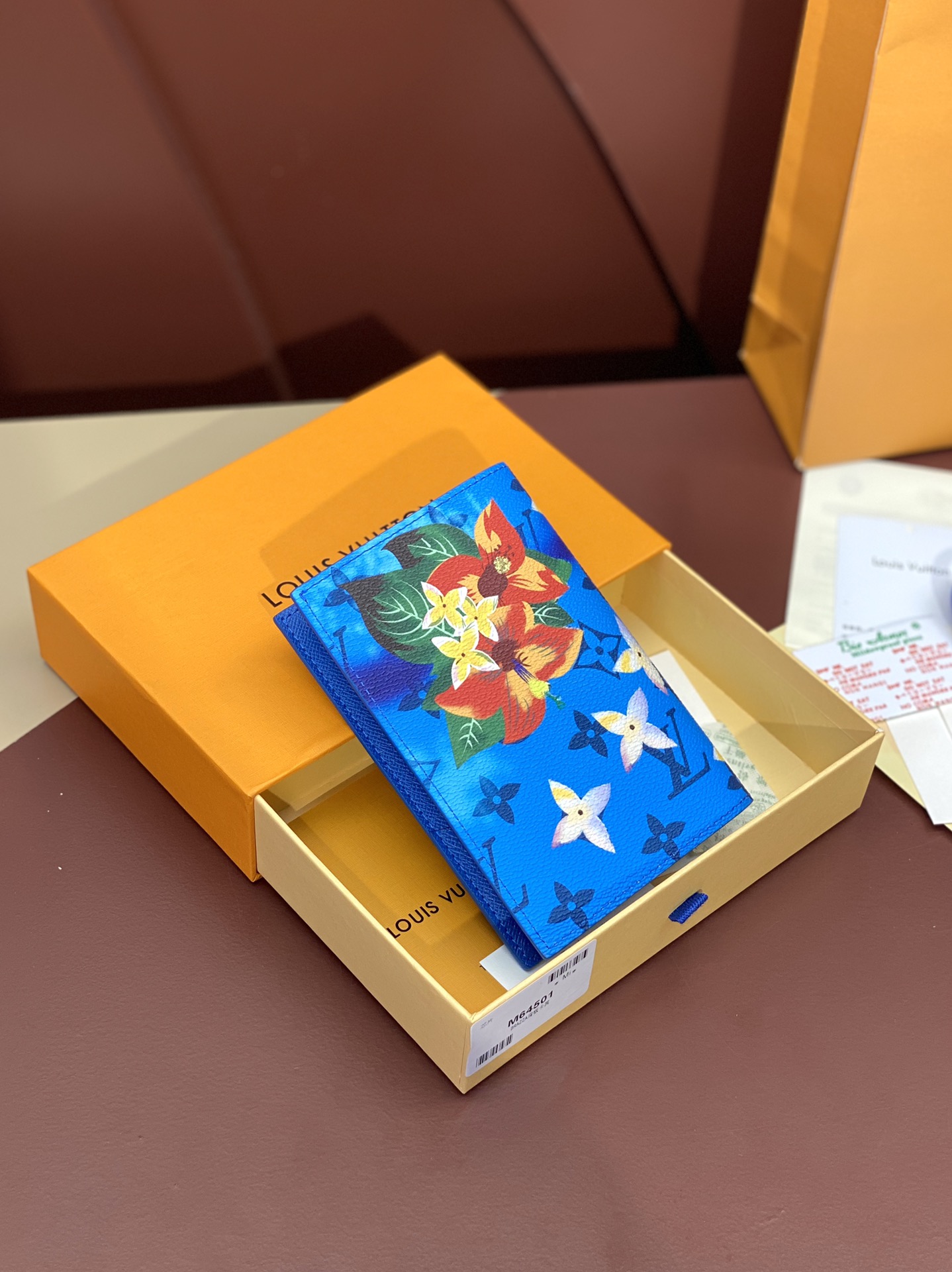 [TOP] Louis Vuitton LV Monogram Eclipse Passport Holder 10*14*2.5 cm - Blue