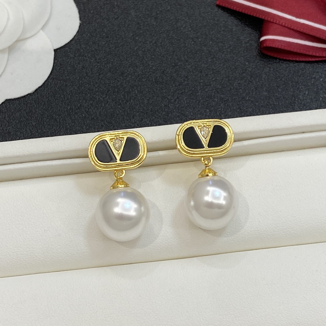 [TOP] VALENTINO  Earrings - 2 Color