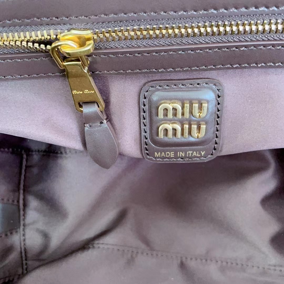 [TOP] Miu Miu Briefcase Calfskin 29x17x9cm - Dark Brown