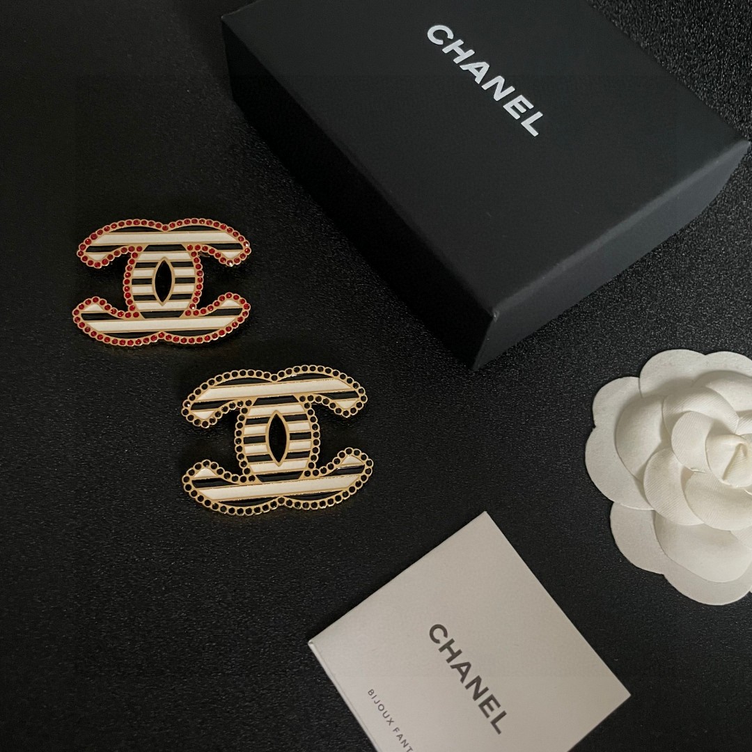 [TOP] CHANEL  Brooch - 2 Colors