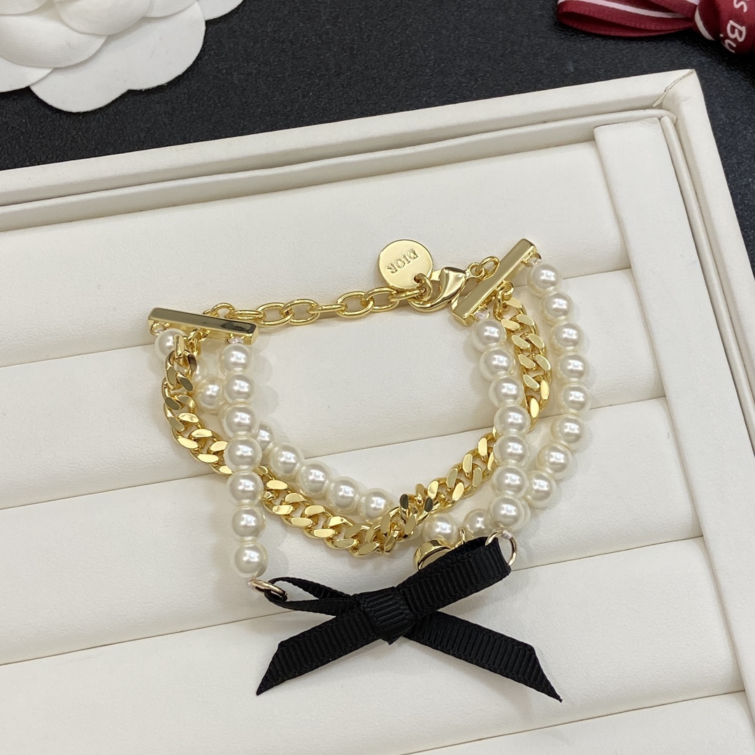 [TOP] Christian Dior CD  Bracelet - Gold