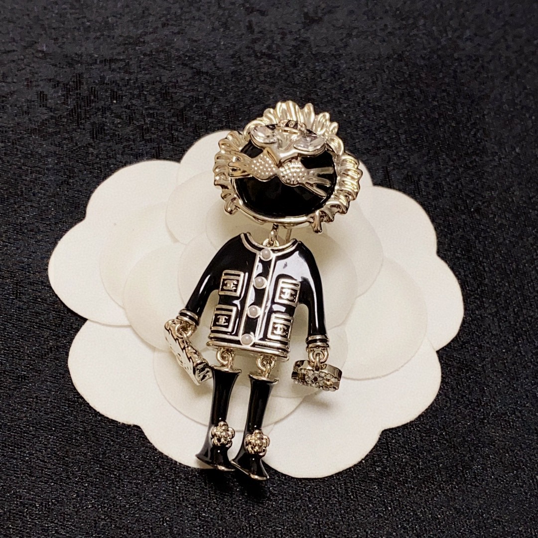 [TOP] CHANEL Coco Lion  Brooch - Black