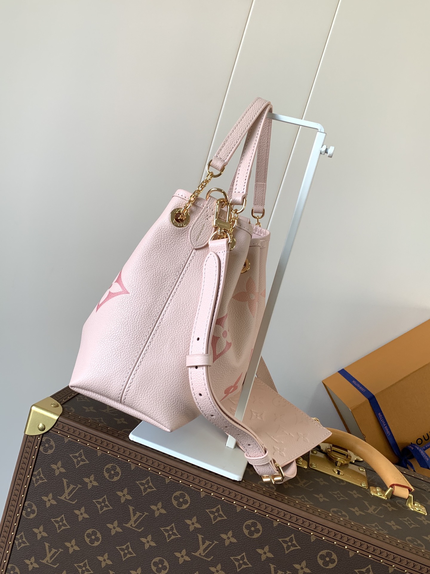 [TOP] Louis Vuitton LV Summer Bundle Degrade Bag 28x20x11.5cm - Pink