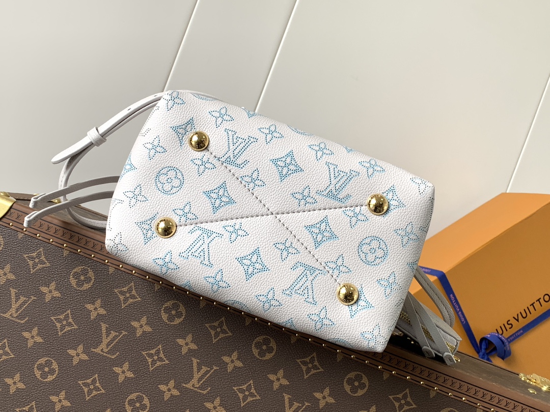 [TOP] Louis Vuitton LV Bella Buckle Bag 22x14x19cm - Light Blue