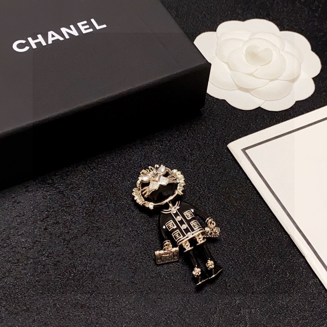 [TOP] CHANEL Coco Lion  Brooch - Black