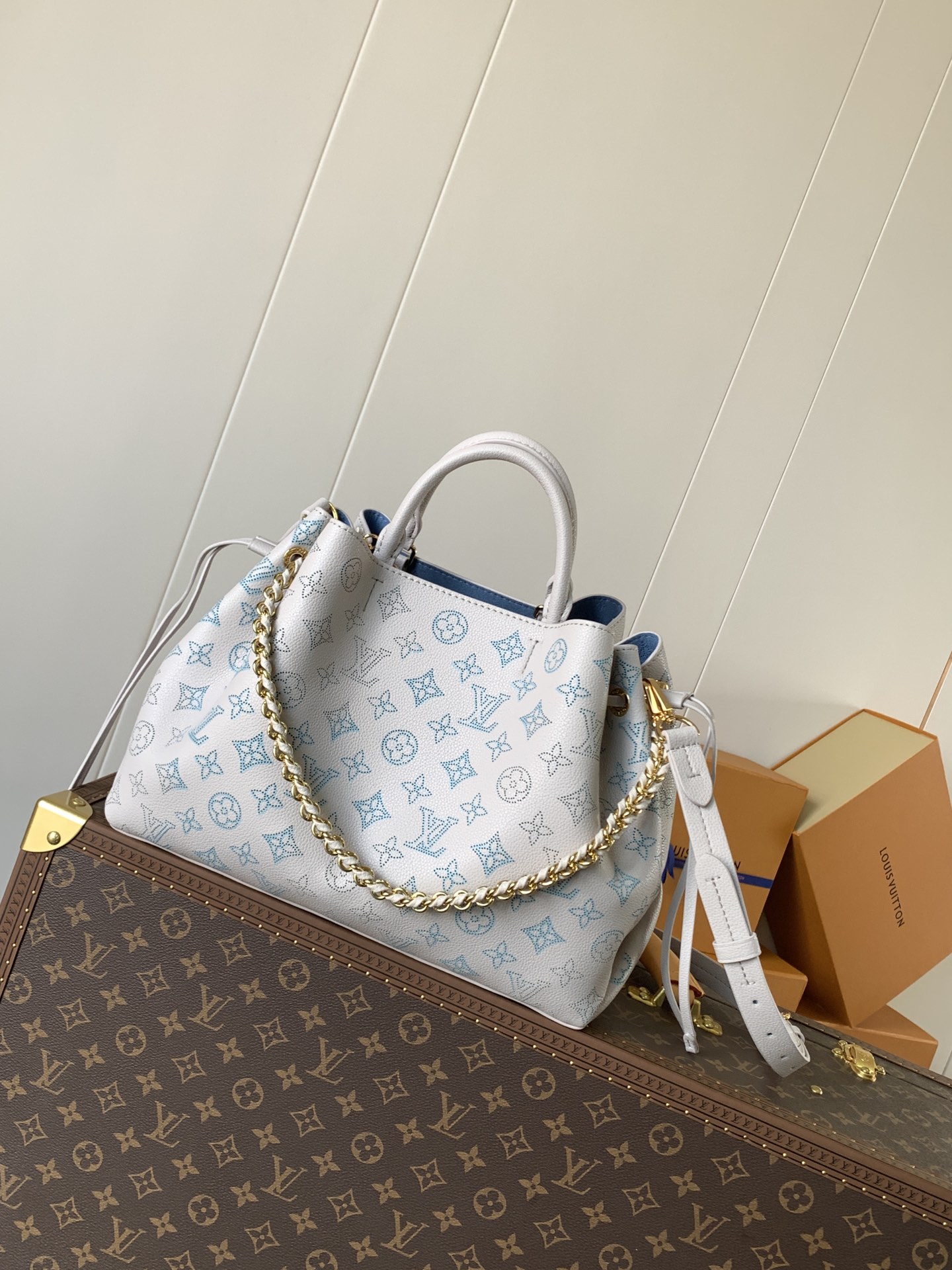 [TOP] Louis Vuitton LV Bella Tote Bag 23x13x32cm - Light Blue